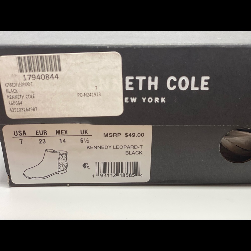 Kenneth Cole Booties - Picture 6 of 7